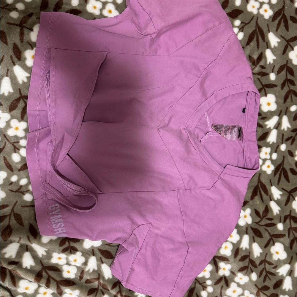 Gymshark ori crop top tee